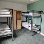 Yha Hostel *