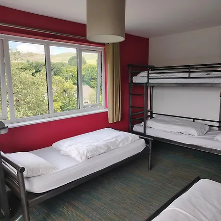 Yha Hostal