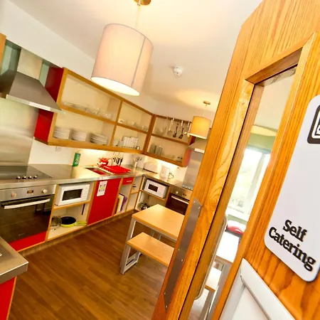 Yha * Malham