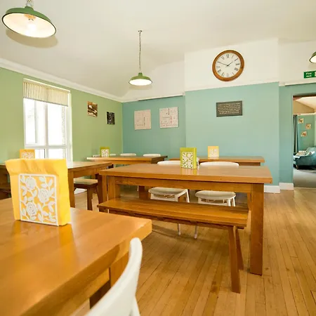 Yha * Malham